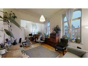 Bel appartement proche de la gare de Schaerbeek.