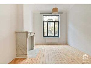 Duplex 2 chambres avec jardin à louer à Ixelles