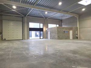 Entrepôt (+/- 331m²) dans le bussiness Park de Barchon