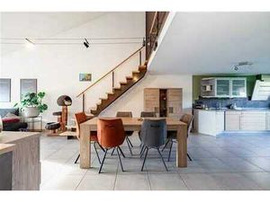 Maison deux façades