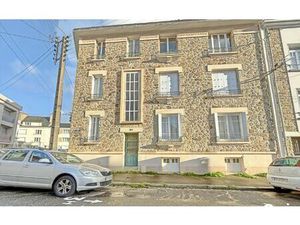 Location appartement  46.4 m² T-2 à Lorient  680 €