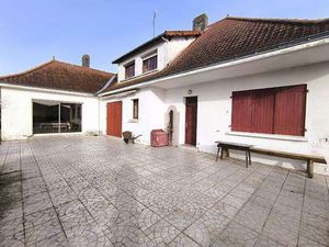Vente Maison à Commequiers (85220) : à vendre / 240m² Commequiers