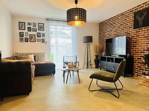 Vente Maison Piscine à Landeronde (85150) : à vendre Piscine / 126m² Landeronde