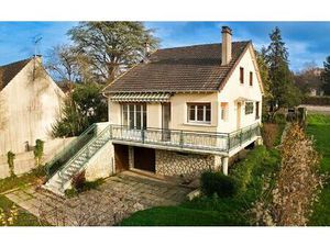 Maison Samoreau 125 m² T-5 à vendre  312 000 €