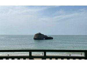 Location appartement  m² T-2 à Biarritz  3 600 €