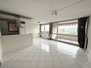 APPARTEMENT À LOUER DE 5 PIÈCES DE 94 87 M²