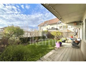 Bel appartement T3 avec jardin à Groisy