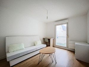 RUE JEAN LAMOUR - (DISPO MI MARS)