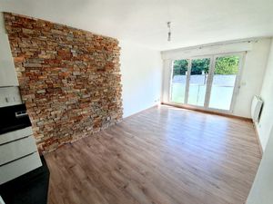 Appartement T2 avec parking et cave proche Vallée du Cens à