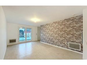 Location appartement  62.98 m² T-3 à Saint-Étienne-du-Rouvray  745 €