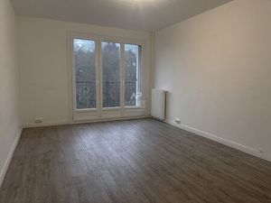 Saint-Germain-en-Laye - Proche Lycée International - Appartement 4 pièces 78 45 m²