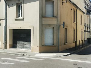 Vente local commercial  41.80m²  Reims