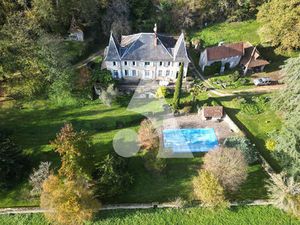 Demeure de prestige Figeac 16 pièce(s) 333 m2
