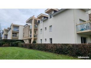 A louer à l'année Arradon appartement T2