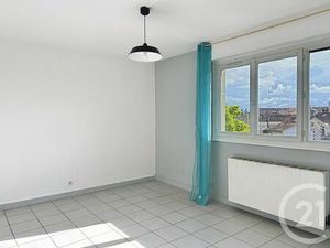 Appartement F1 à louer - 1 pièce - 32 64 m2 - Angouleme - 16 - POITOU-CHARENTES