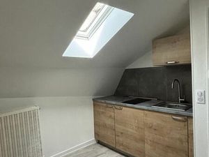 Appartement T10 à louer - 2 pièces - 30 m2 - Jussac - 15 - AUVERGNE