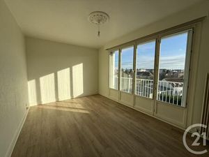 Appartement F3 à louer - 3 pièces - 62 45 m2 - Luce - 28 - CENTRE