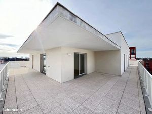 Appartement 5 pièces 136 m²