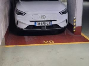 Parking dans résidence sécurisée