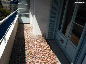 Studio 1 pièce 28 m²