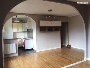 T3 - 64m2 - Barrière de Paris - avec parking et balcon