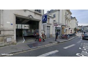 ◊ Parking Indigo Tours centre – Fnac / Rue Nationale – Sécurisé 24h/24
