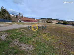 Inconnu 840 m² Estivareilles