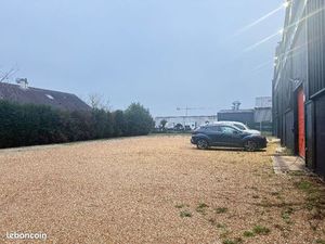 ◊ parking privé sécurisé – accès 24h/24 ?