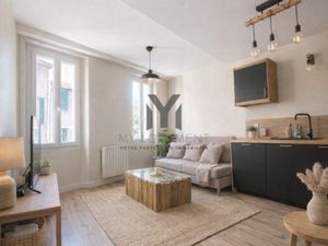 Vente appartement de type 2 excellent état centre de Cuges L