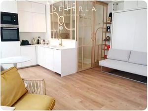 Place du marché Saint-Honoré