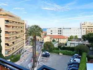 T2 avec terrasse vue mer + garage 06190 Roquebrune-Cap-Martin