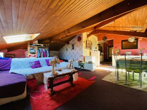 Grand studio de 49 m2 avec ascenseur et parking Dax