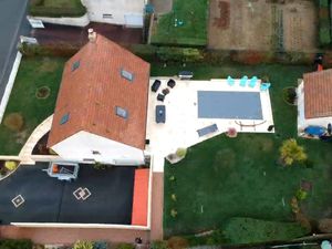 MAISON CLE EN MAIN - 95m² - PISCINE- SOUS SOL - TERRAIN 800m²