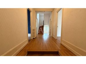 Maison familiale de caractère.