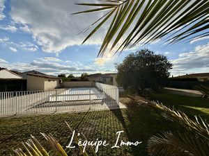 Maison T5 de plain pied de 118 m2 avec piscine-