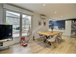 REIMS Maison 7 pièces 4 chambres GARAGE proche gare SNCF et TRAMWAY