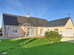 Maison 5 pièces 125 m2 habitables sur 718 m2 de terrain