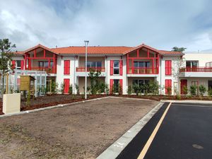 APPARTEMENT T2 VIDE - BISCAROSSE