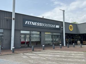 Local commercial de 214 m² idéalement situé bénéficiant d'u