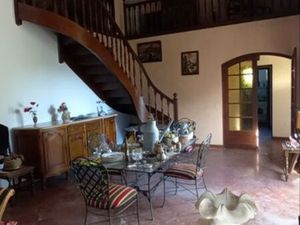 Villa prés centre-ville orange (84100)