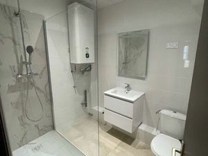 Louer – 3 pièces refait à neuf – 40 m² – Narbonne  Quartier du Bourg – 550 CC