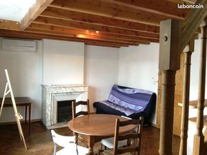 T2 45m² duplex à proximité arrêt St Genès tram B