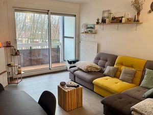 Joli T2 meublé entièrement rénové - parc Fiancey