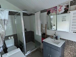 À louer – T2 avec grande terrasse à Baie-Mahault (Belcourt)