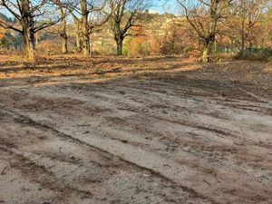 Terrain constructible viabilisé à vendre