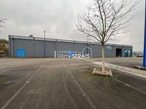 Location Bureaux et commerces à Alençon (61000) : à louer / 1000m² Alençon