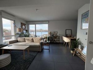 Appartement avec terrasse et parking