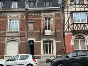 Maison de caractère à fort potenciel