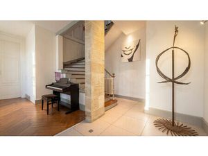 Maison Tours 7 pièce(s) 214 m2