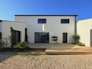 Maison de caractère haut de gamme à La rochelle